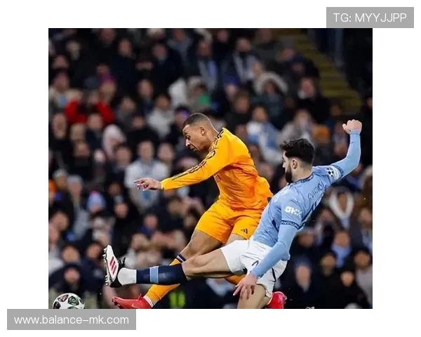 贝林厄姆崛起引关注:新星能否超越C罗传奇地位? 贝林厄姆崛起引关注:新星能否超越C罗传奇地位?